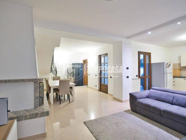 Villa in vendita a San Pietro Mosezzo NO