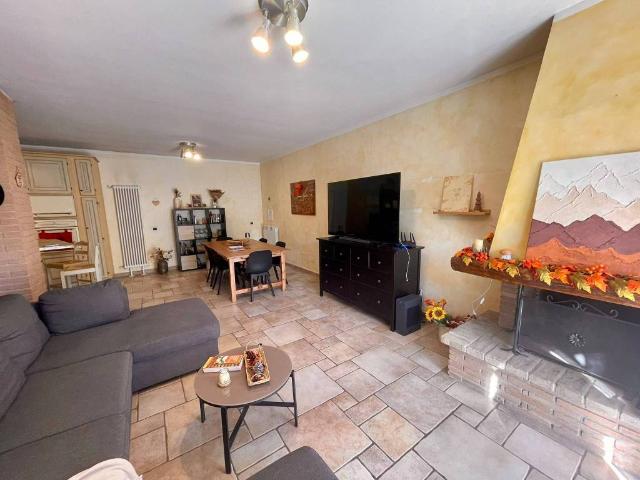 Villa in vendita a San Polo dei Cavalieri RM