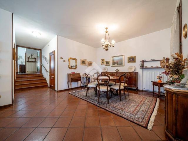 Villa in vendita a San Polo d'Enza RE