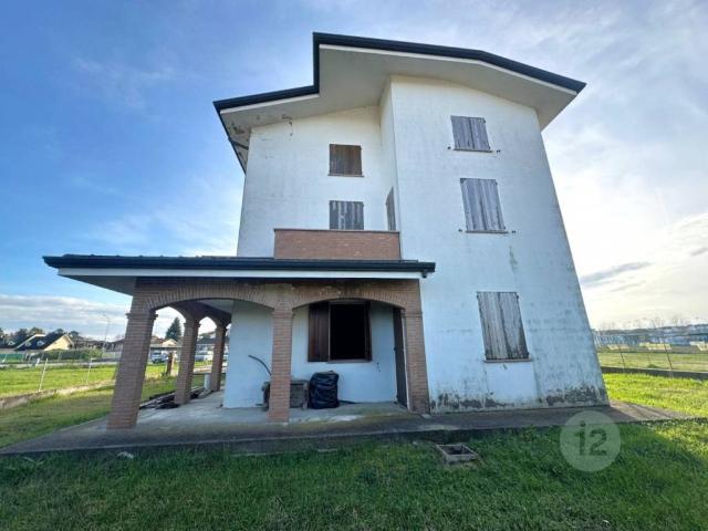 Villa in vendita a San Possidonio MO
