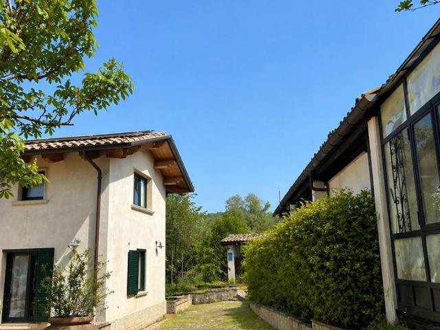 Villa in vendita a San Potito Ultra AV