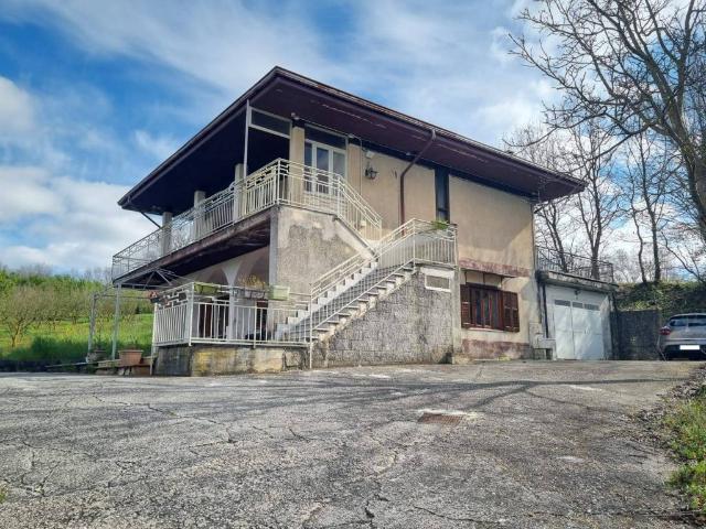 Villa in vendita a San Potito Ultra AV