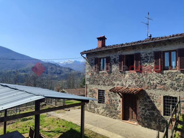 Villa in vendita a San Romano in Garfagnana