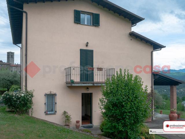 Villa in vendita a San Romano in Garfagnana