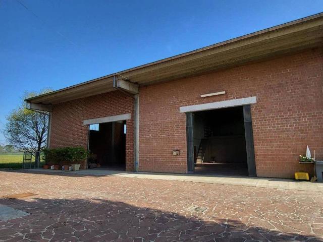 Villa in vendita a San Secondo Parmense PR