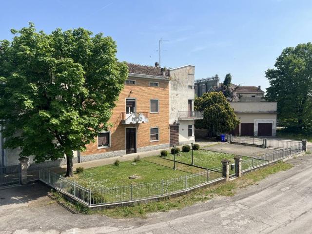 Villa in vendita a San Secondo Parmense PR
