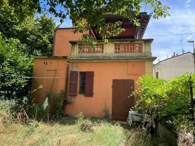 Villa in vendita a San Secondo Parmense PR