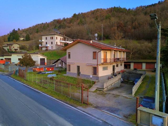 Villa in vendita a San Sebastiano Curone AL