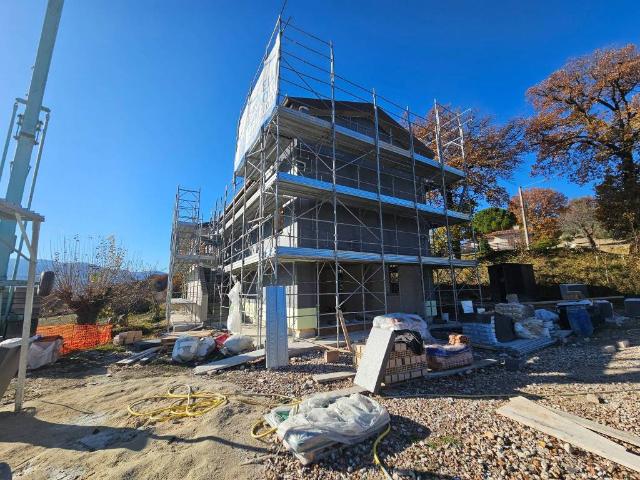 Villa in vendita a San Severino Marche MC