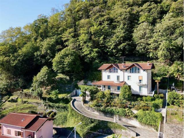 Villa in vendita a San Siro CO