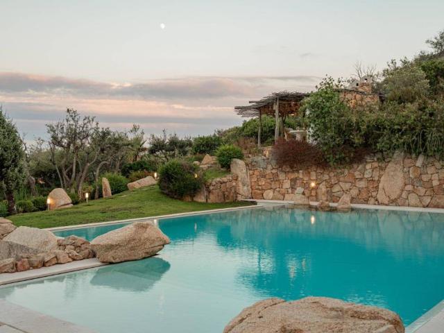 Villa in vendita a San Teodoro OT