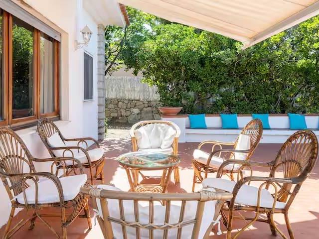 Villa in vendita a San Teodoro OT