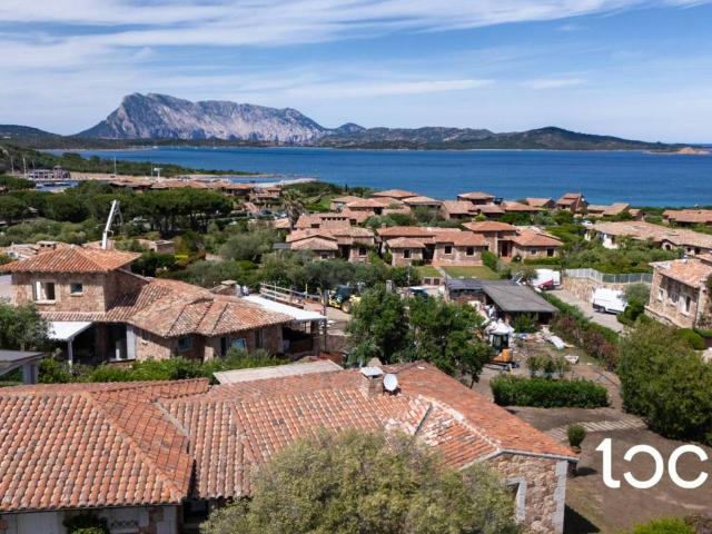 Villa in vendita a San Teodoro OT