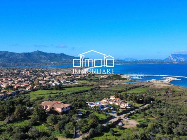 Villa in vendita a San Teodoro OT
