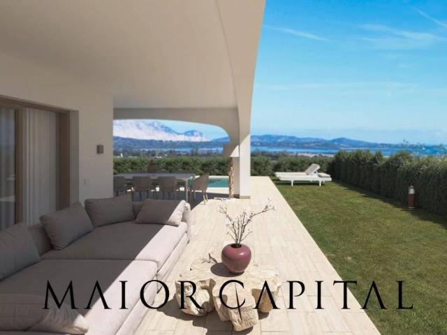 Villa in vendita a San Teodoro OT