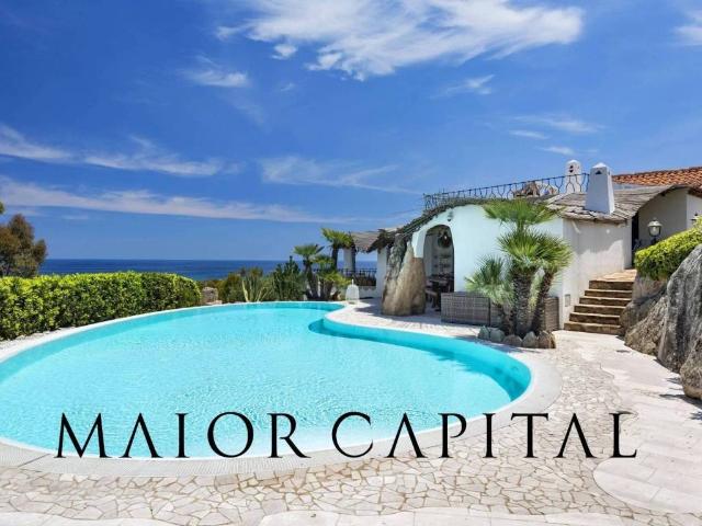 Villa in vendita a San Teodoro OT