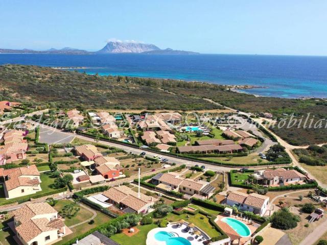Villa in vendita a San Teodoro OT