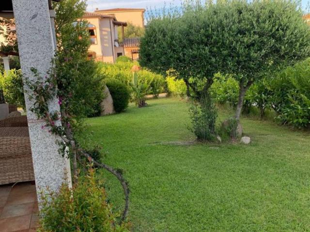 Villa in vendita a San Teodoro OT