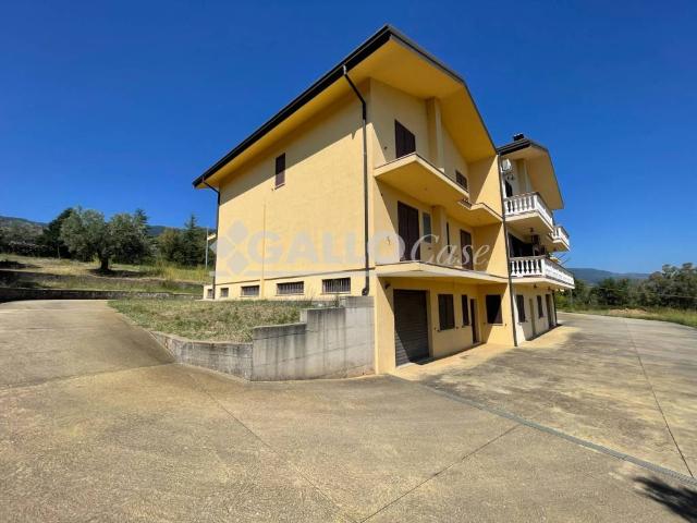 Villa in vendita a San Vincenzo la Costa CS