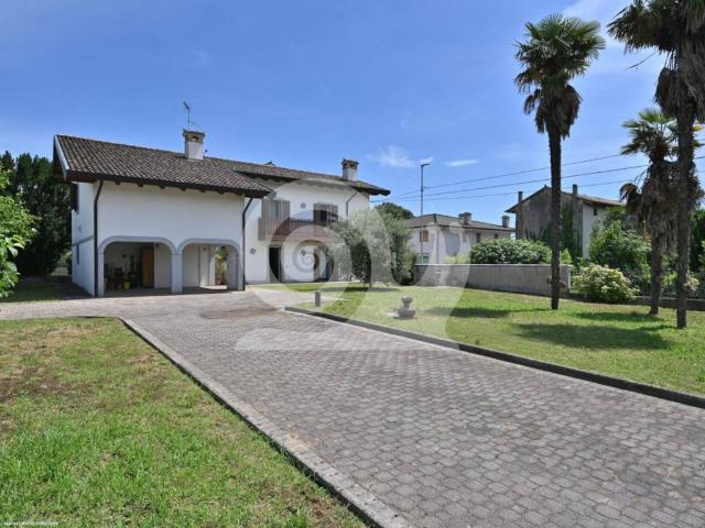 Villa in vendita a San Vito di Fagagna UD