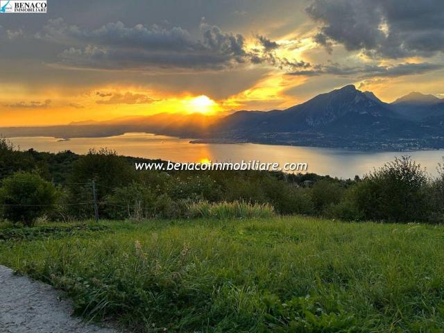 Villa in vendita a San Zeno di Montagna VR