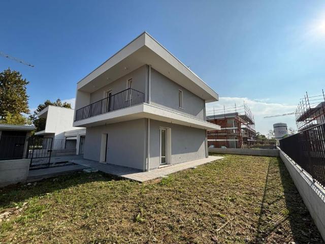 Villa in vendita a San Zeno Naviglio BS