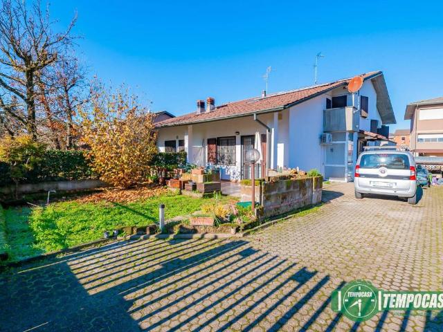 Villa in vendita a San Zenone al Lambro MI