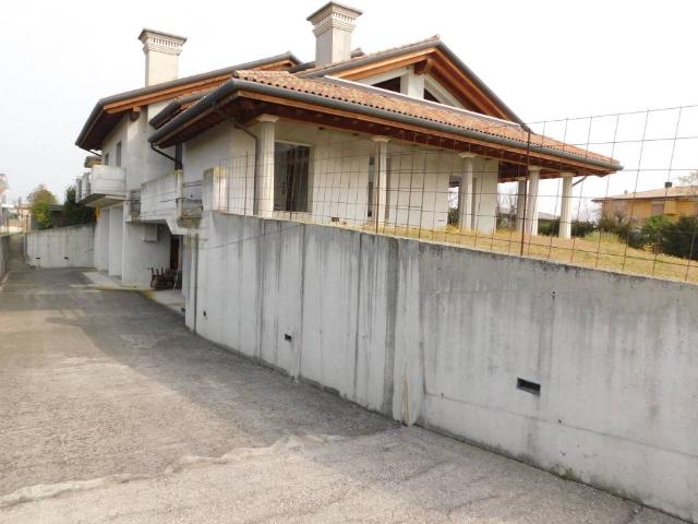 Villa in vendita a San Zenone degli Ezzelini TV