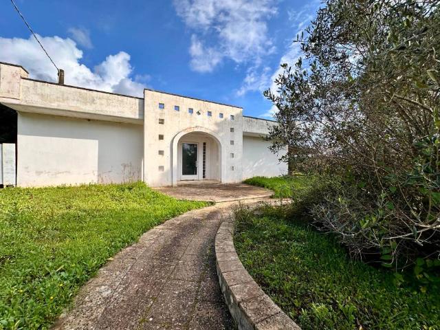 Villa in vendita a Sanarica LE