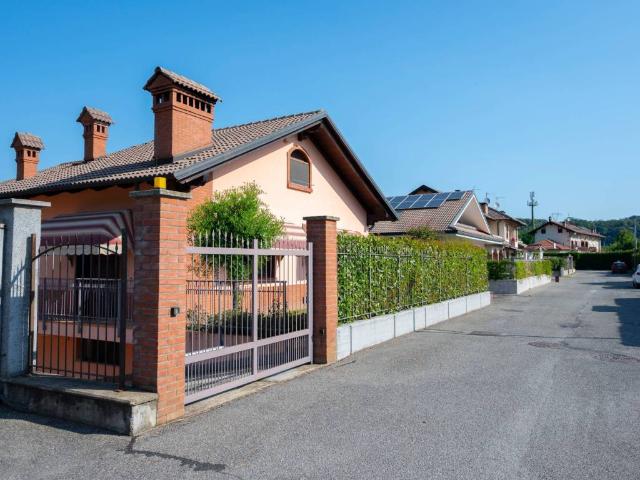 Villa in vendita a Sangano TO