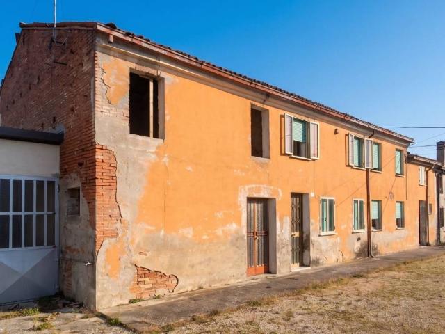 Villa in vendita a Sanguinetto VR