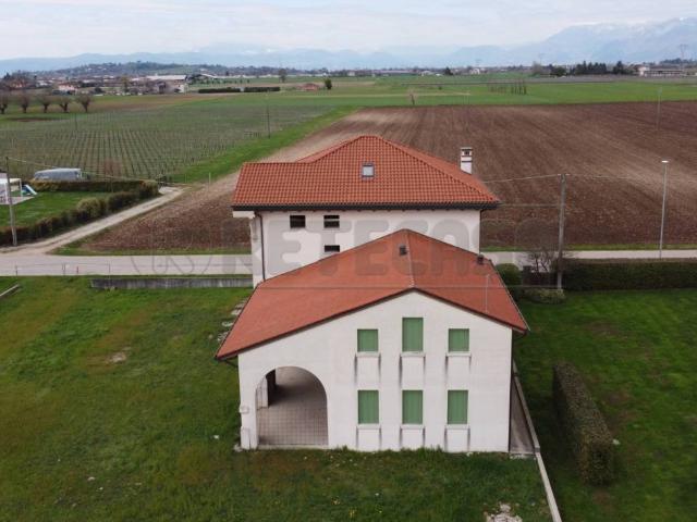Villa in vendita a Sandrigo VI