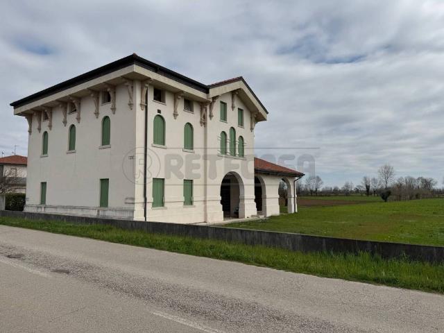 Villa in vendita a Sandrigo VI