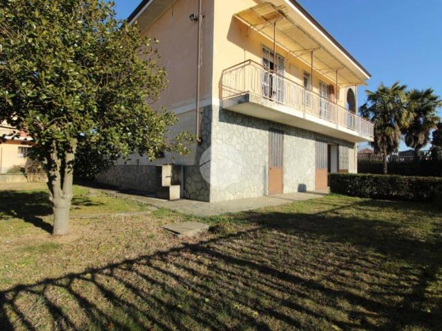Villa in vendita a Sanfrè CN