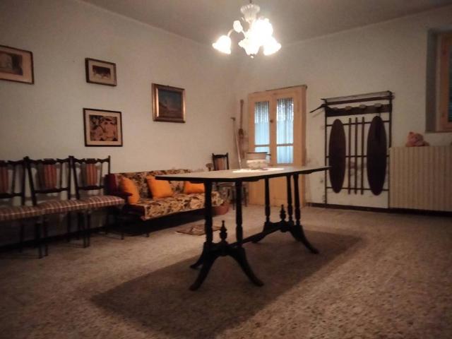 Villa in vendita a Pieve del Cairo PV