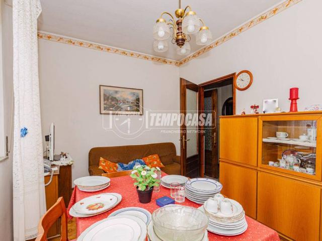 Villa in vendita a Sannazzaro de' Burgondi PV