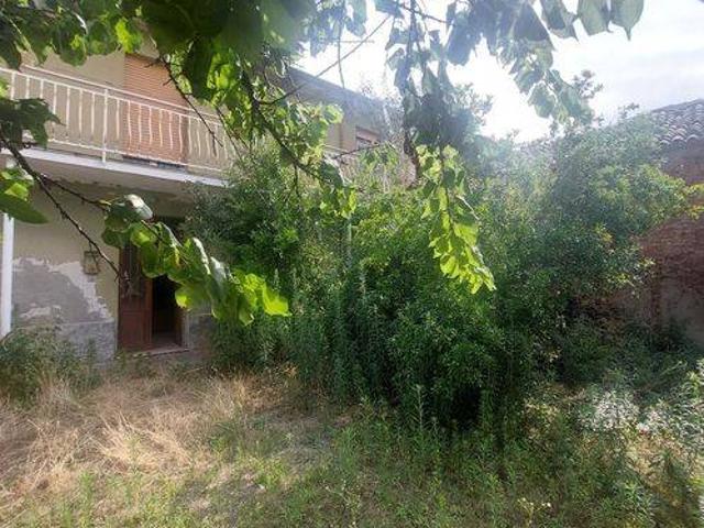 Villa in vendita a Sannazzaro de' Burgondi PV