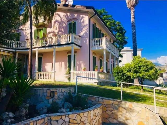 Villa in vendita a Sanremo IM