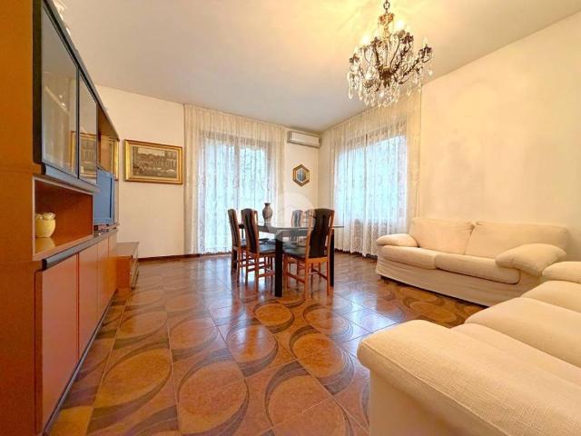 Villa in vendita a Santo Stefano Ticino MI