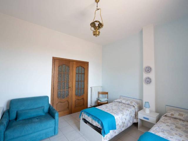 Villa in vendita a Santo Stefano al Mare IM