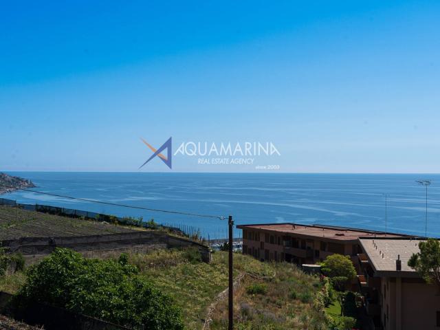 Villa in vendita a Santo Stefano al Mare