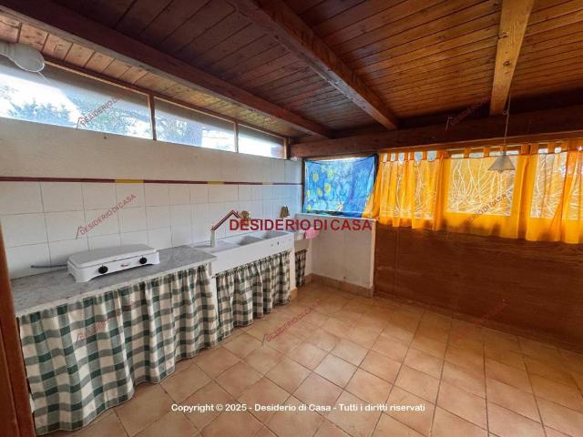Villa in vendita a Santo Stefano di Camastra ME