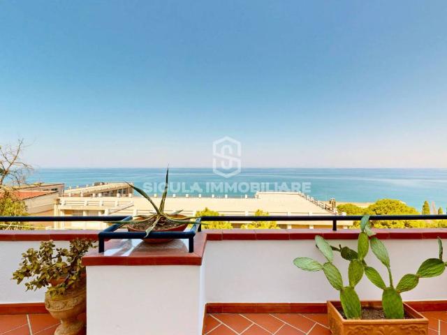 Villa in vendita a Santo Stefano di Camastra ME