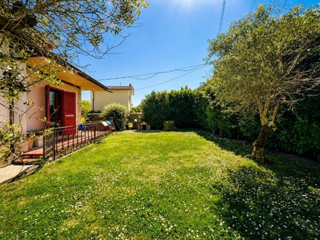 Villa in vendita a Santo Stefano di Magra SP