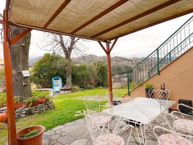 Villa in vendita a Sant'Olcese