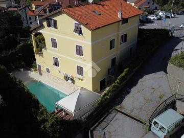 Villa in vendita a Sant'Olcese GE