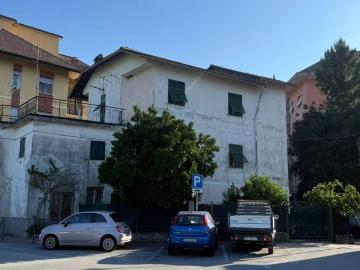 Villa in vendita a Sant'Olcese GE