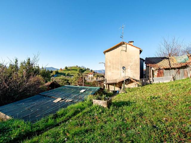 Villa in vendita a Sant'Olcese GE