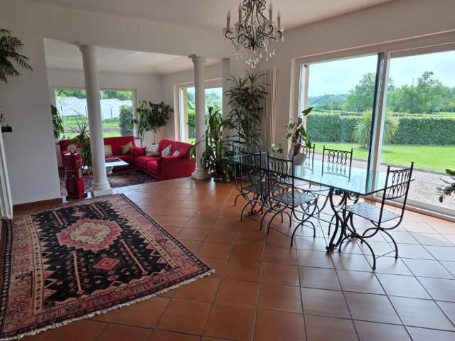 Villa in vendita a Sant'Omero TE