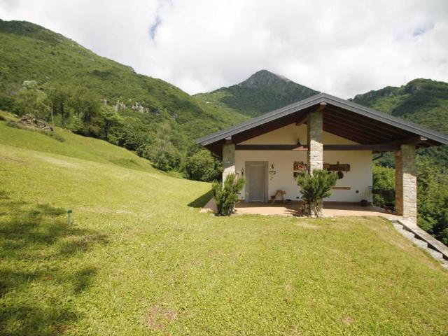 Villa in vendita a Sant'Omobono Terme BG
